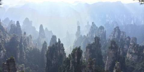 武漢出發(fā)，湘西秘境之旅 鳳凰古城與張家界五日精致小團游